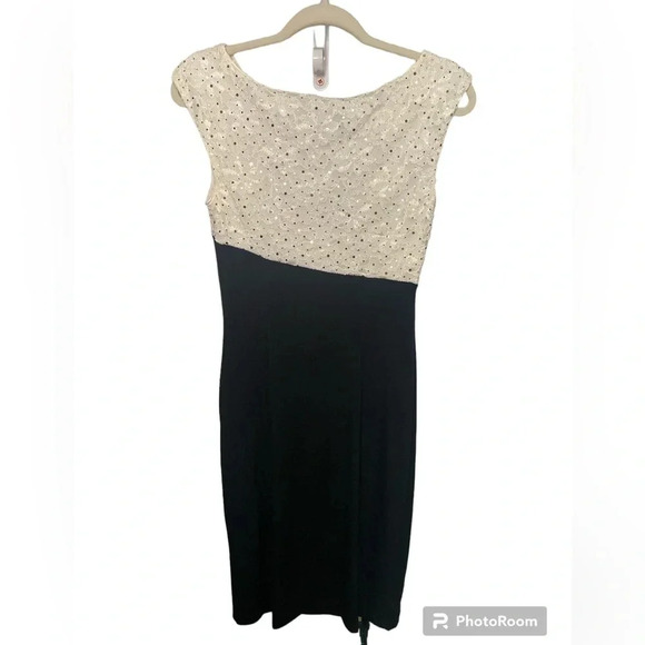 Connected Apparel Wrap Dress Black and White size 6 - Picture 3 of 9